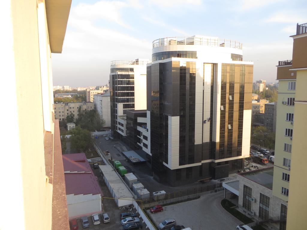 Apartment Kievskaya 114/2 Bishkek Quarto foto