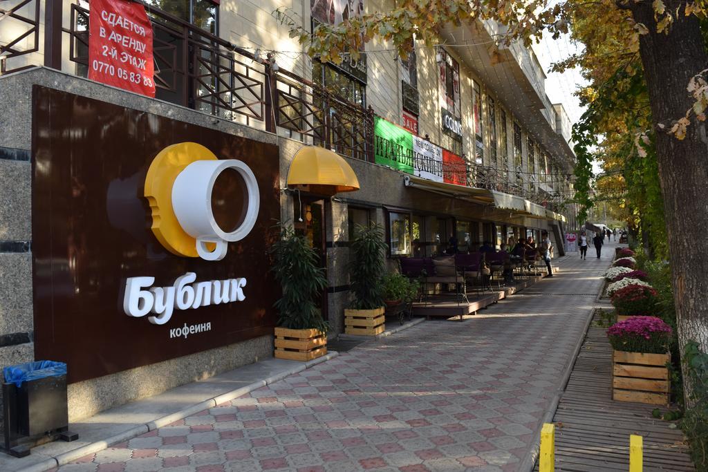 Apartment Kievskaya 114/2 Bishkek Exterior foto